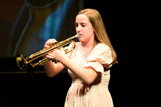 LA JOVEN TROMPETISTA AMALIA ESCOBAR GARCÍA INAUGURA LOS COMMUNITY CONCERTS 21-22